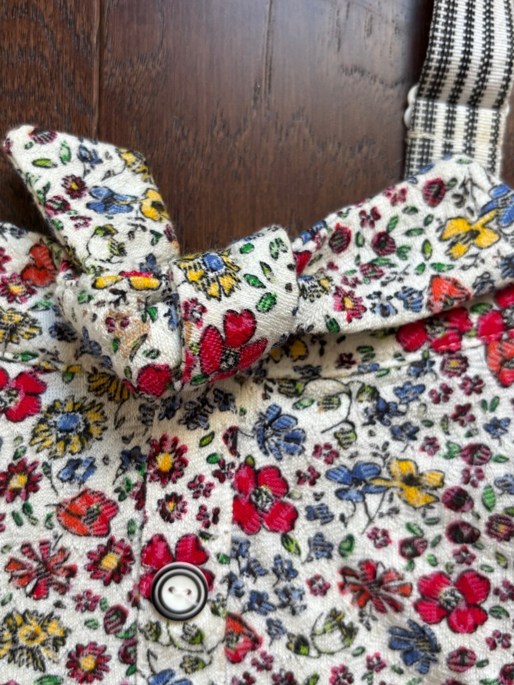 Anthropologie Tie Neck Flower Tank XS Buttons Ribbon Straps Whimsical Cute - Picture 4 of 7